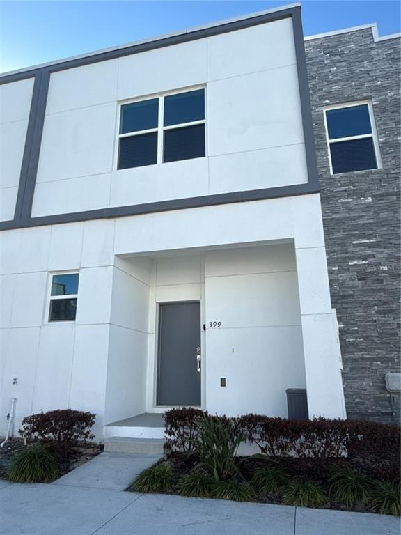 Building Photo - 399 Famagusta Dr