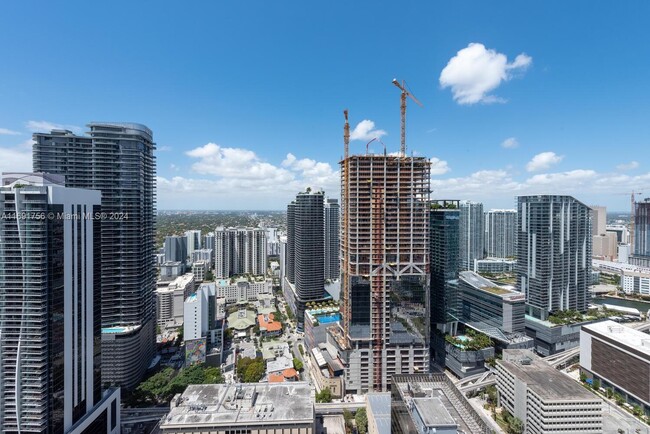 Foto del edificio - 950 Brickell Bay Dr