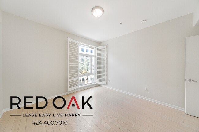 Foto del edificio - 250 N First St-432