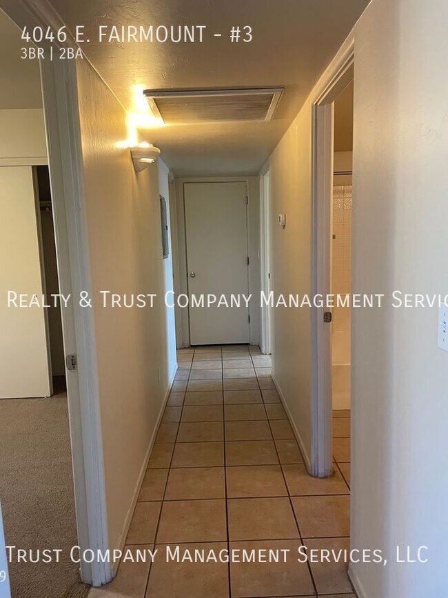 Building Photo - 4046 E. FAIRMOUNT-#3
