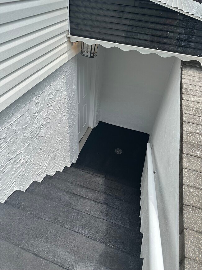 Foto del edificio - 522 Bayport Ave