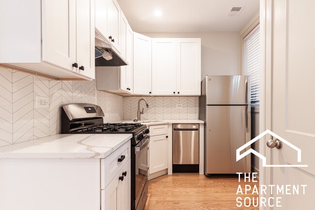 Building Photo - 3529.5 N Broadway