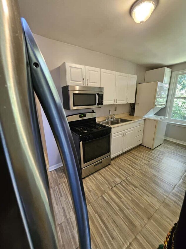 Foto principal - 3513 W Allegheny Ave
