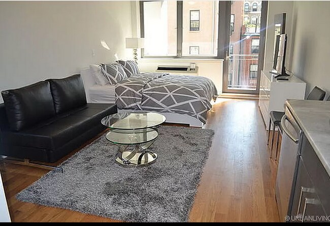 Foto del edificio - 58 W 129th St