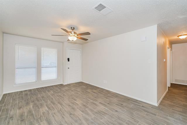 Foto del edificio - 2737 Mill Pond Rd