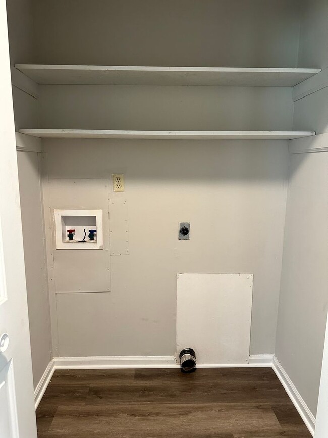 Foto del edificio - 7451 Bellehaven Drive (Unit 56)