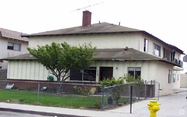 Building Photo - 320 Cuesta Del Mar Dr