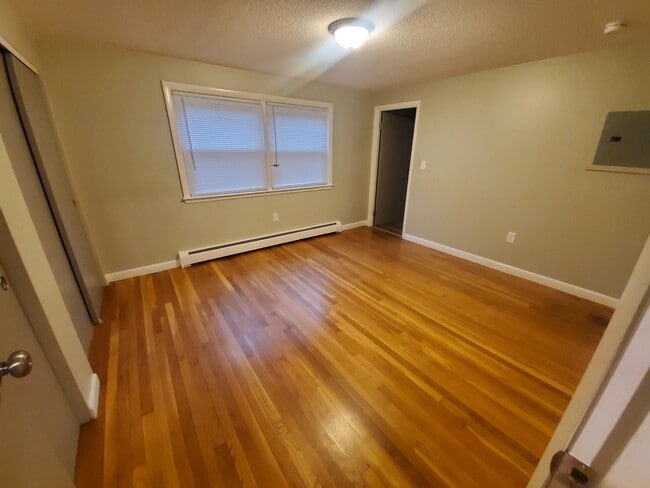 Bedroom - 39 Railroad Ave