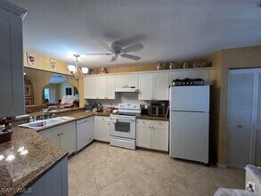 Building Photo - 260 Belina Dr