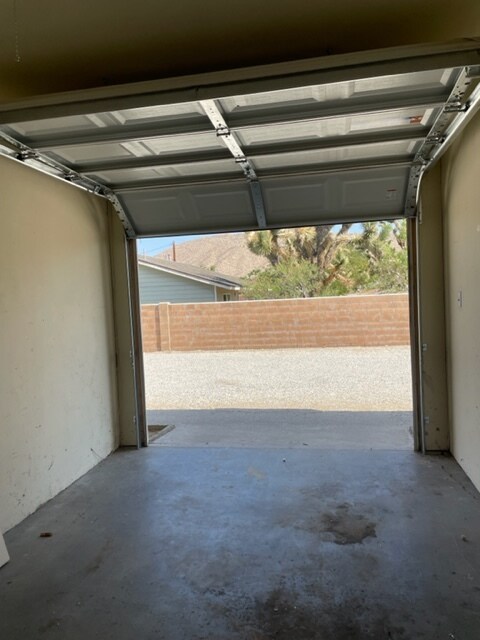 Building Photo - 7466 Cherokee Trl