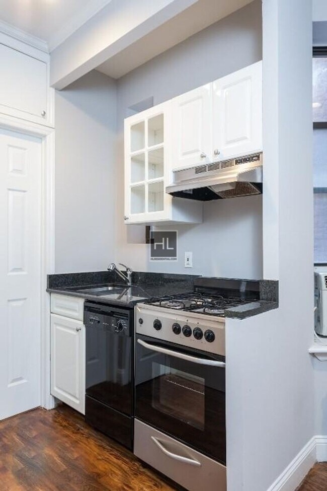 Foto del edificio - MOTT ST.