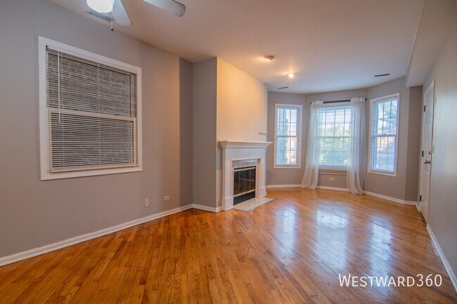 Foto del edificio - 3936 N Ashland Ave