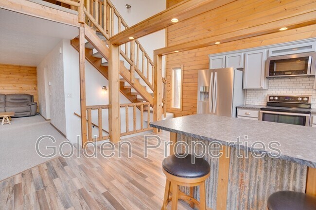Foto del edificio - 11590 W Riverview Dr