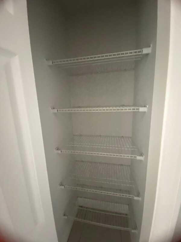 Building Photo - 5011 Benton St