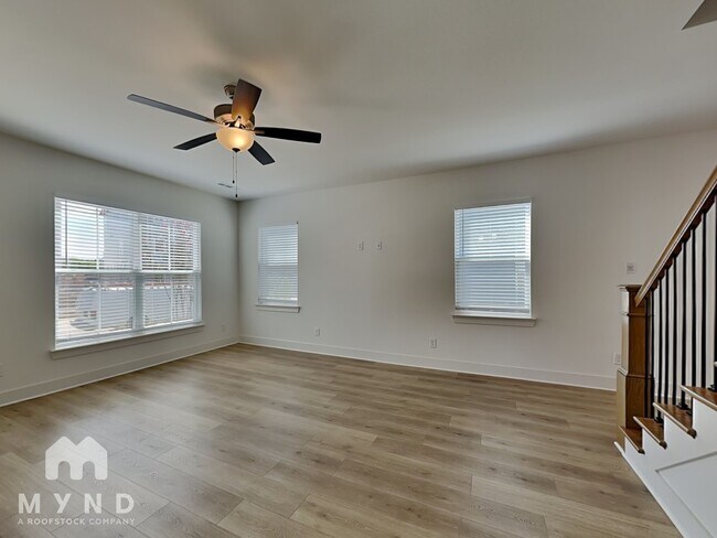 Foto del edificio - 192 Fletchers Wy