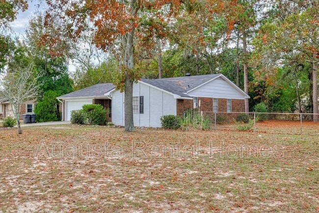 Building Photo - 3613 Spanish Trace Dr