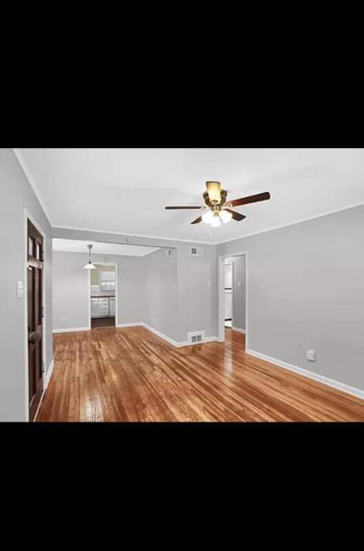 Primary Photo - 3671 Maid Marian Ln