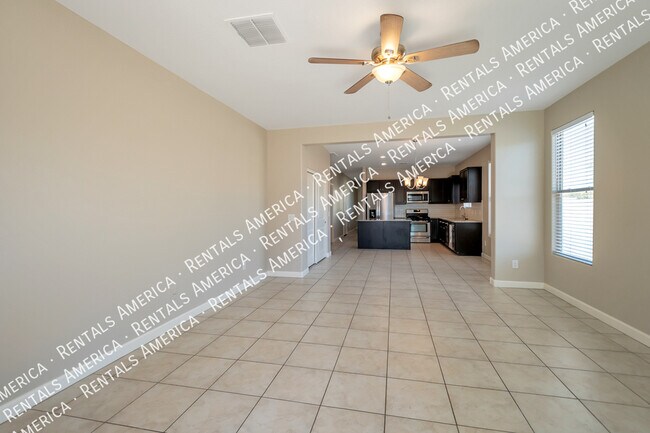 Foto del edificio - 3885 W Alabama Ln