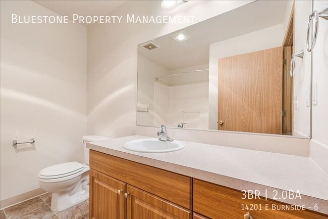 Building Photo - 14201 E Burnside St