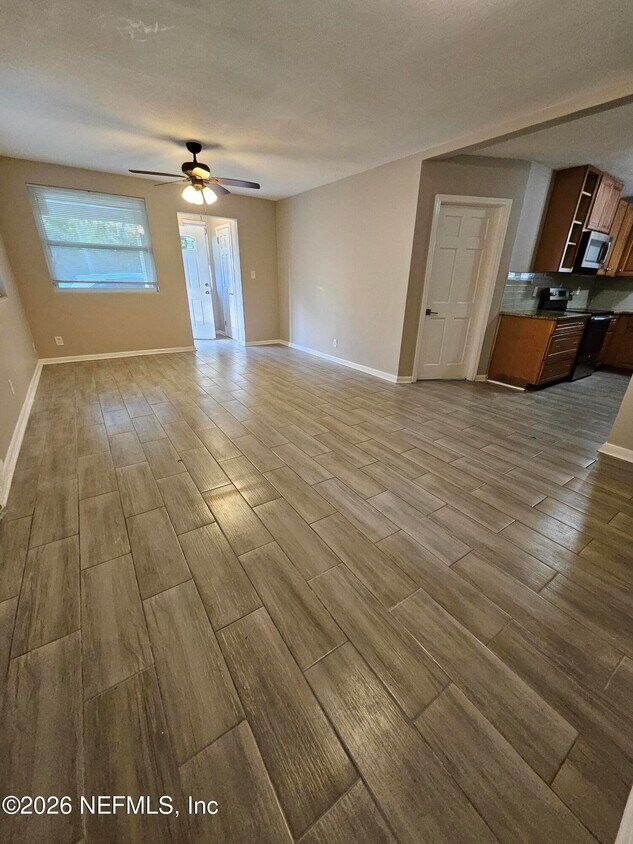 Foto del edificio - 1416 W 21st St