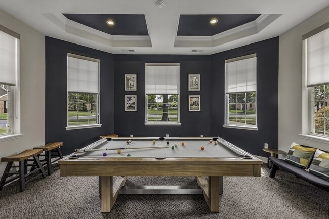 Building Photo - Lantern Woods Apartments