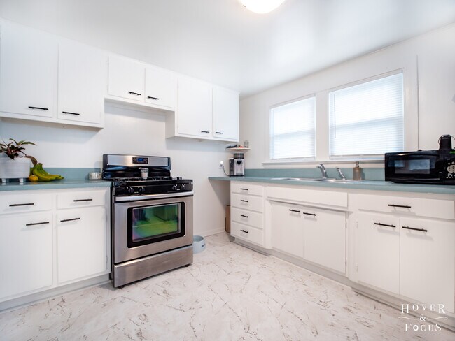 Foto del edificio - 1511 N Green St