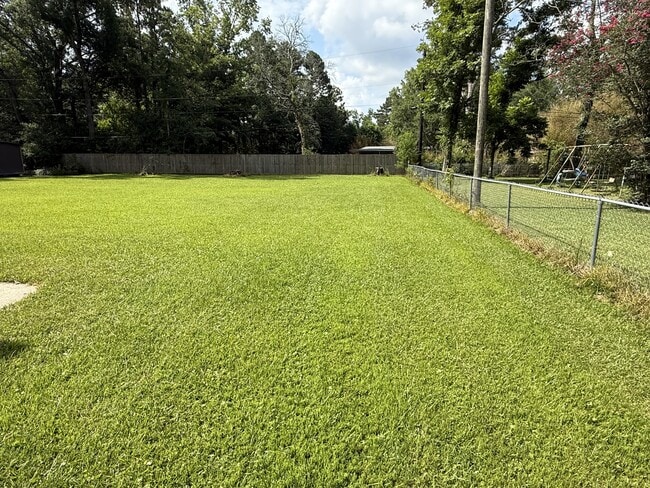 Building Photo - 17340 Vutera Dr