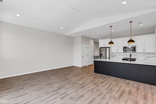 Foto del edificio - 4906 S St Lawrence Ave