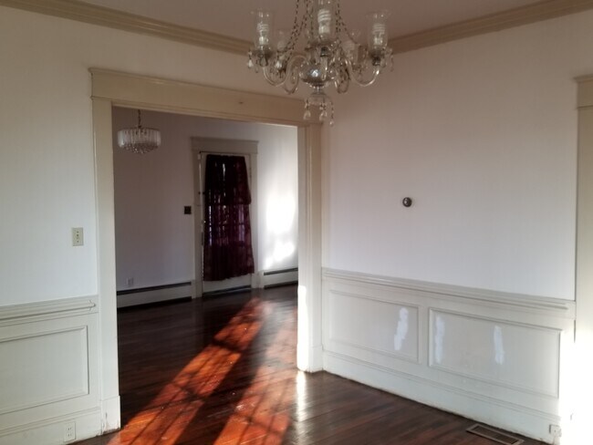Foto del edificio - 318 S Dyer St