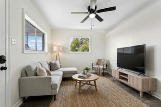 Building Photo - 212 Severn Ave