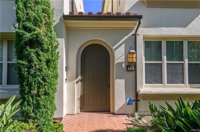 Building Photo - 223 Overbrook