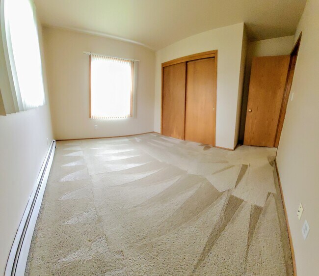 Foto del edificio - N143W6487 Layton St