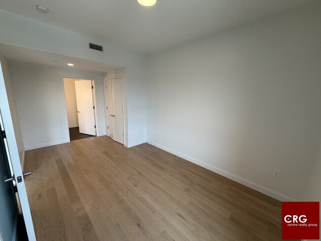 Building Photo - 54-55 Brighton Ave. Unit U604