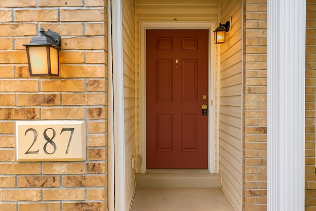 Foto del edificio - 287 Arbor Pl Ln