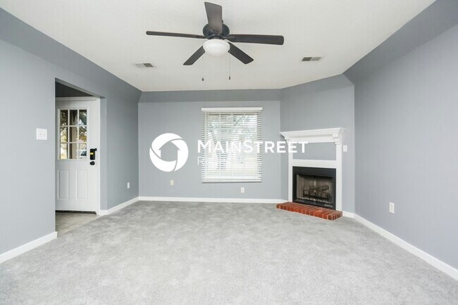 Foto del edificio - 4 Bedroom Pet-Friendly Home in Horn Lake, MS with Main Street Renewal
