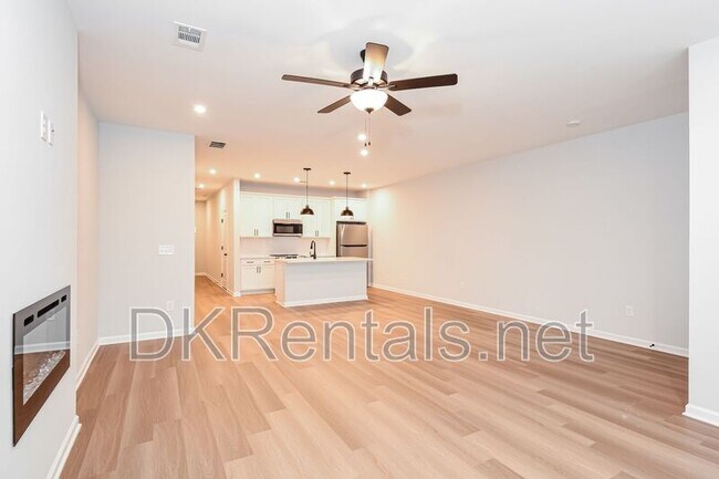 Building Photo - 103 Pk Rdg Cir