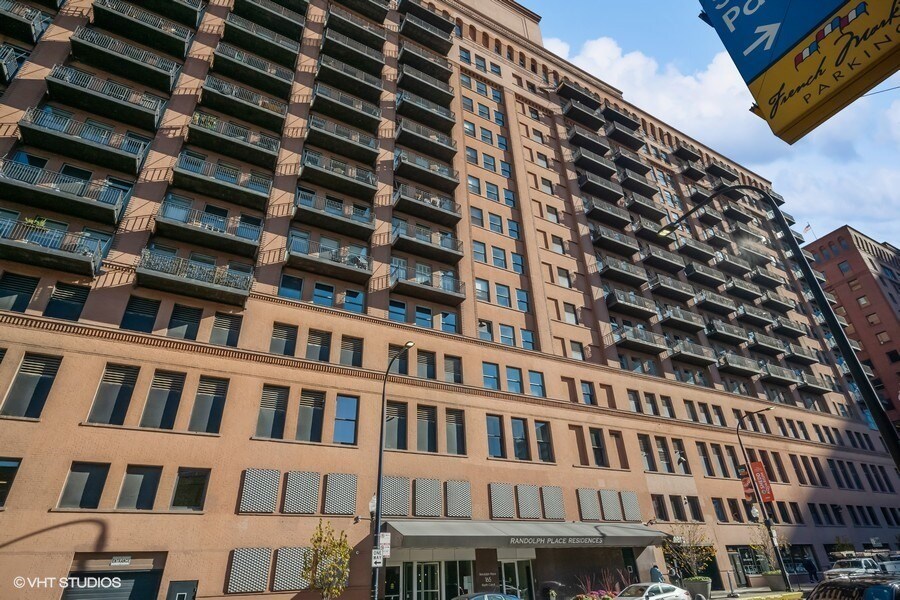 Primary Photo - 165 N Canal St