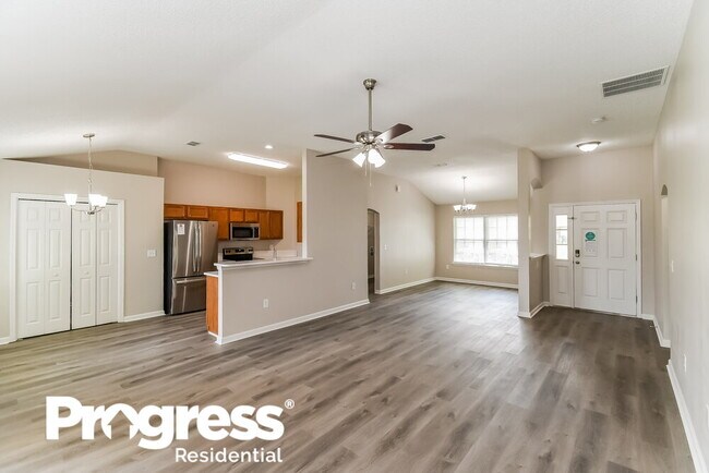 Foto del edificio - 2727 Creek Ridge Dr