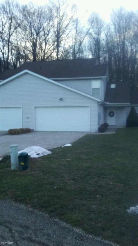Primary Photo - 4160 Pine Dr