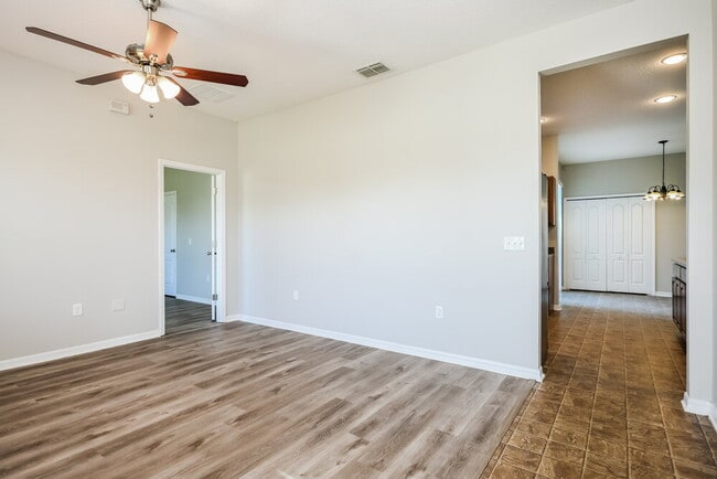 Foto del edificio - 3766 Fieldstone Cir