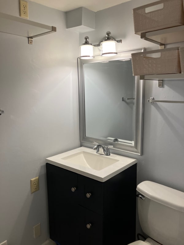 Building Photo - 4951 Lake Forrest Dr NW