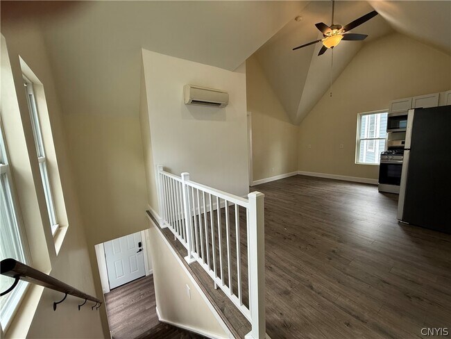 Foto del edificio - 614 N Mcbride St