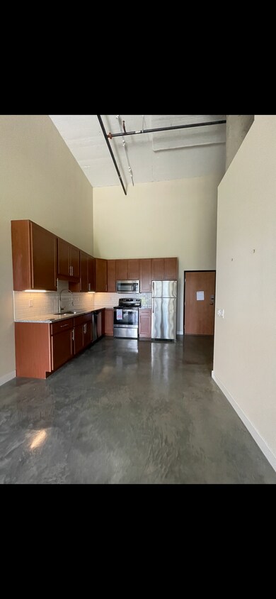 Polished concrete floor, modern appliances - 1 Sycamore St