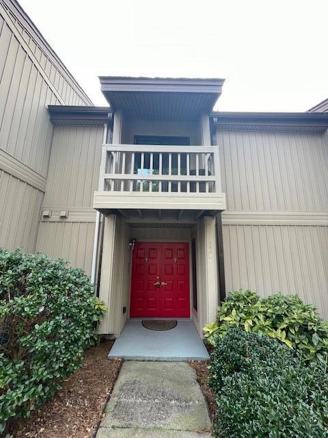 Building Photo - 121 The Bunkers