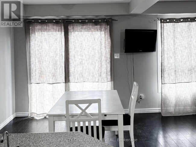 Photo du bâtiment - 47 Cornish Dr