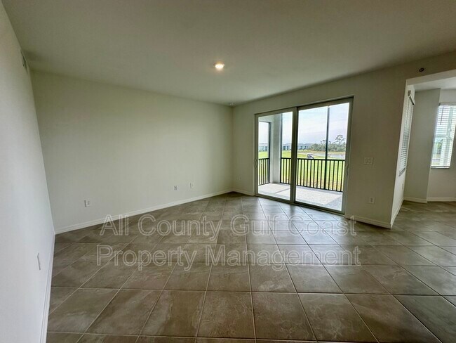 Foto del edificio - 12320 Wellen Golf St