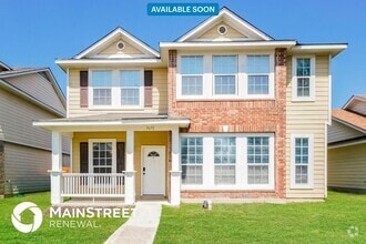 Building Photo - 5671 Midcrown Dr