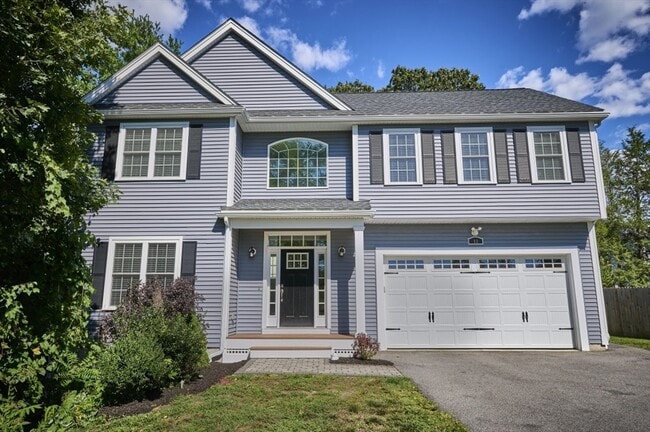 Building Photo - 11 Saratoga Ln