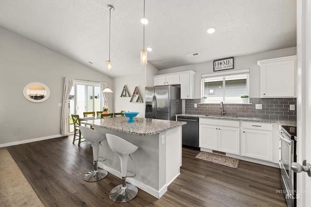 Building Photo - 260 W Waukesha St