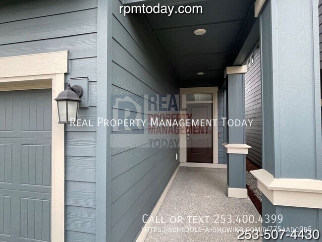 Foto del edificio - Modern 4 Bedroom Home In Puyallup!